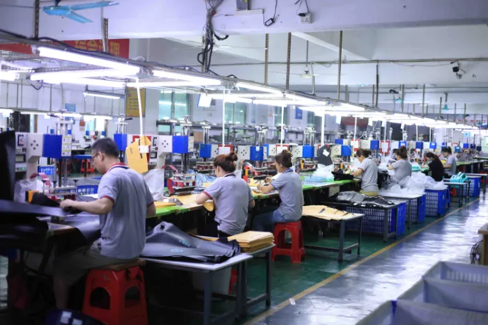 Peralatan Produksi & Lini Manufaktur Kantong Kering Tahan Air